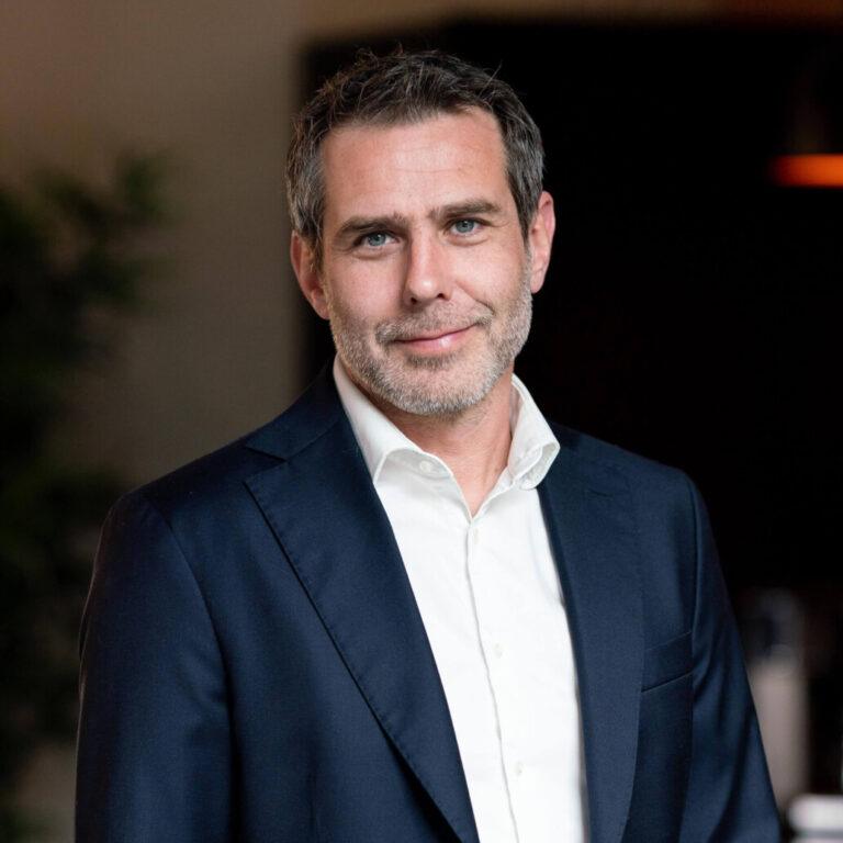 Hakan Siden.jpg